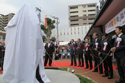 「大関魁皇」像建立記念式典及び除幕式2