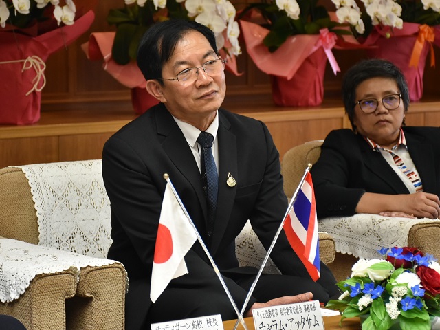 タイ王国教育省私学教育委員会による議会表敬