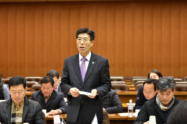 慶尚南道議会企画行政委員会の皆さんとの意見交換会