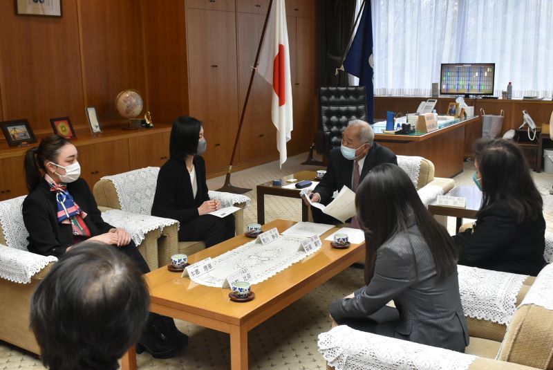 公益財団法人日本スケート連盟による県議会訪問