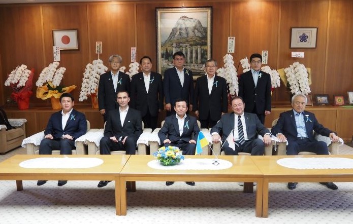 駐日ウクライナ特命全権大使が県議会を訪問されましたの写真