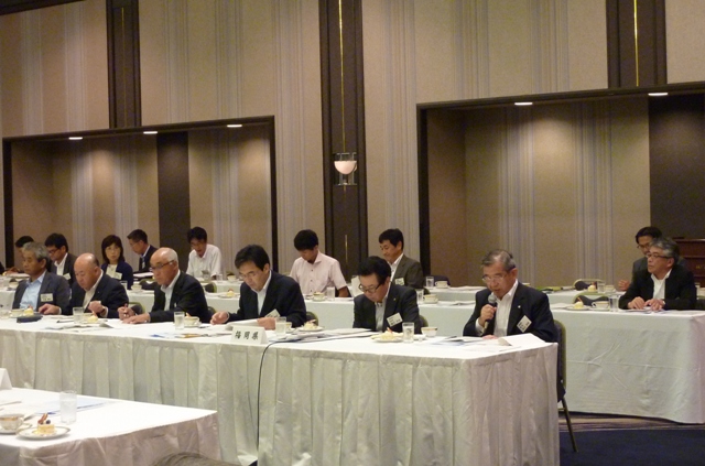 九州各県議会議長会議