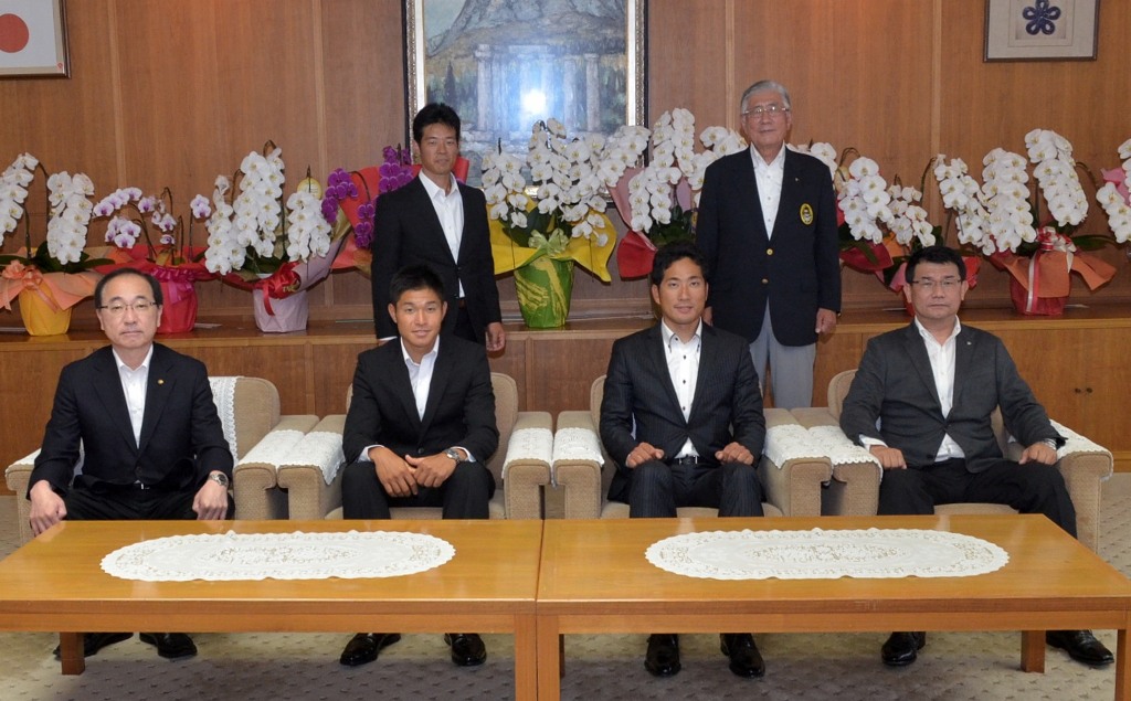 リオデジャネイロオリンピック　セーリング日本代表選手が県議会を訪問されました 2