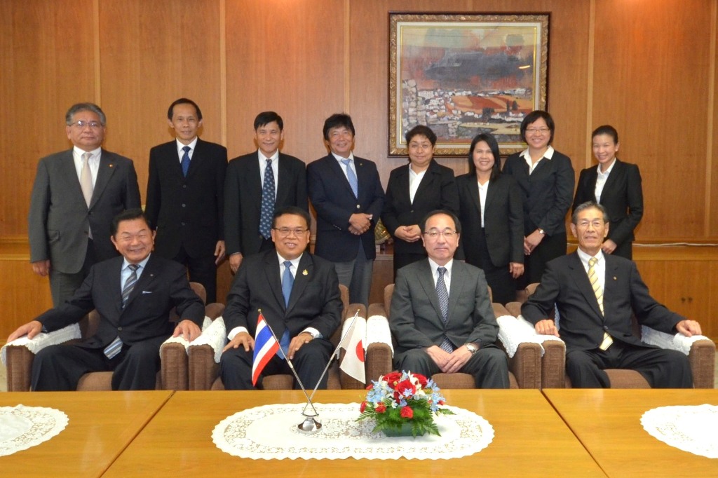 タイ国天然資源環境省公害対策局長が県議会を訪問されました2