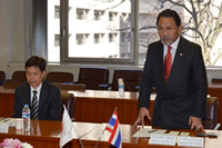 タイ王国工業省副大臣及び産業振興局長が県議会を訪問されました