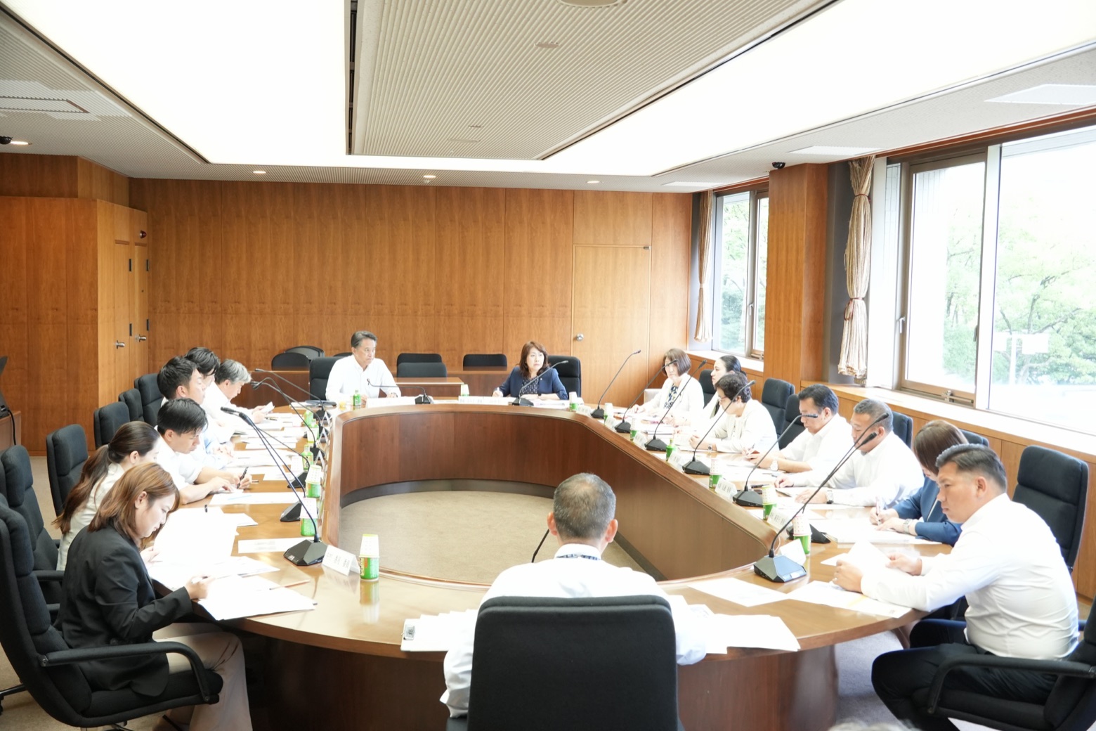 第二次議会改革プロジェクトチームの会議風景