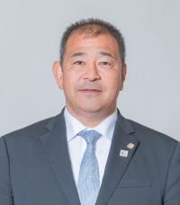 渡辺　勝将（わたなべ　かつまさ)議員の顔写真