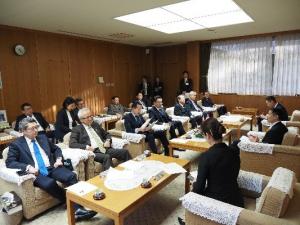 在福岡タイ王国総領事館総領事による議会表敬の写真2