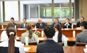 ハワイ州とのフードビジネス分野における人材育成交流事業による議会表敬の画像2