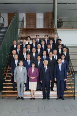 内閣総理大臣と都道府県議会議長との懇談会の画像