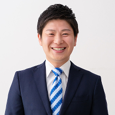 亀崎大介議員の画像