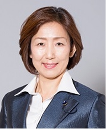 新井富美子の写真