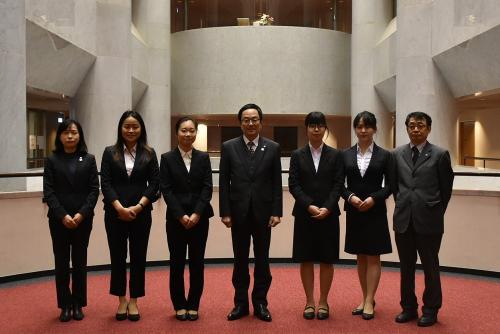 県人会担い手育成　青年派遣事業参加者が県議会訪問の写真2