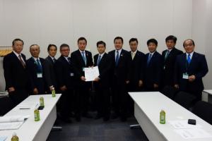 九州各県議会議長会　政府等への提言活動の写真5