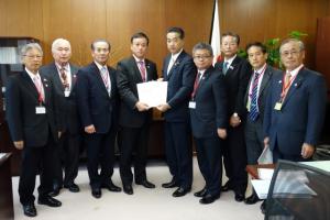 九州各県議会議長会　政府等への提言活動の写真6
