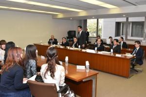 2017 asianbeat.FACo Kawaii大使の皆さんが県議会を訪問されましたの写真1